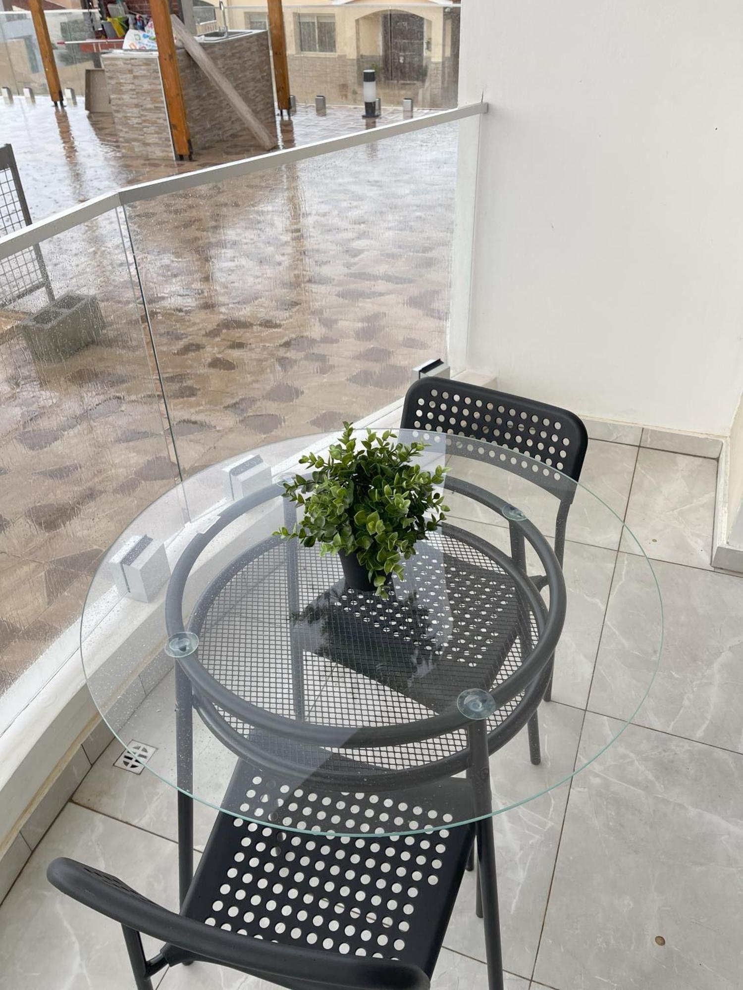 Arf Apartments - With Jacuzzi At The Complex Emba Bagian luar foto